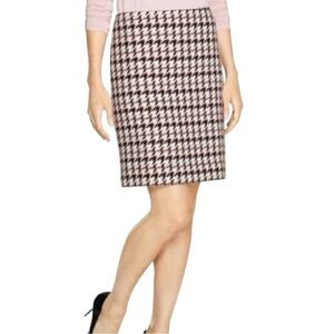 White House Black Market Houndstooth Wool Skirt Ivory Burgundy 8